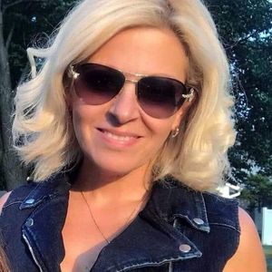 Meet your Posher, Sasha